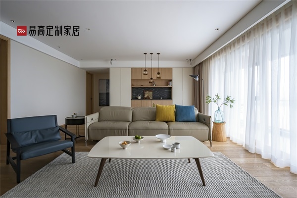 現(xiàn)代簡約風(fēng)格家具的優(yōu)點(diǎn)是什么？